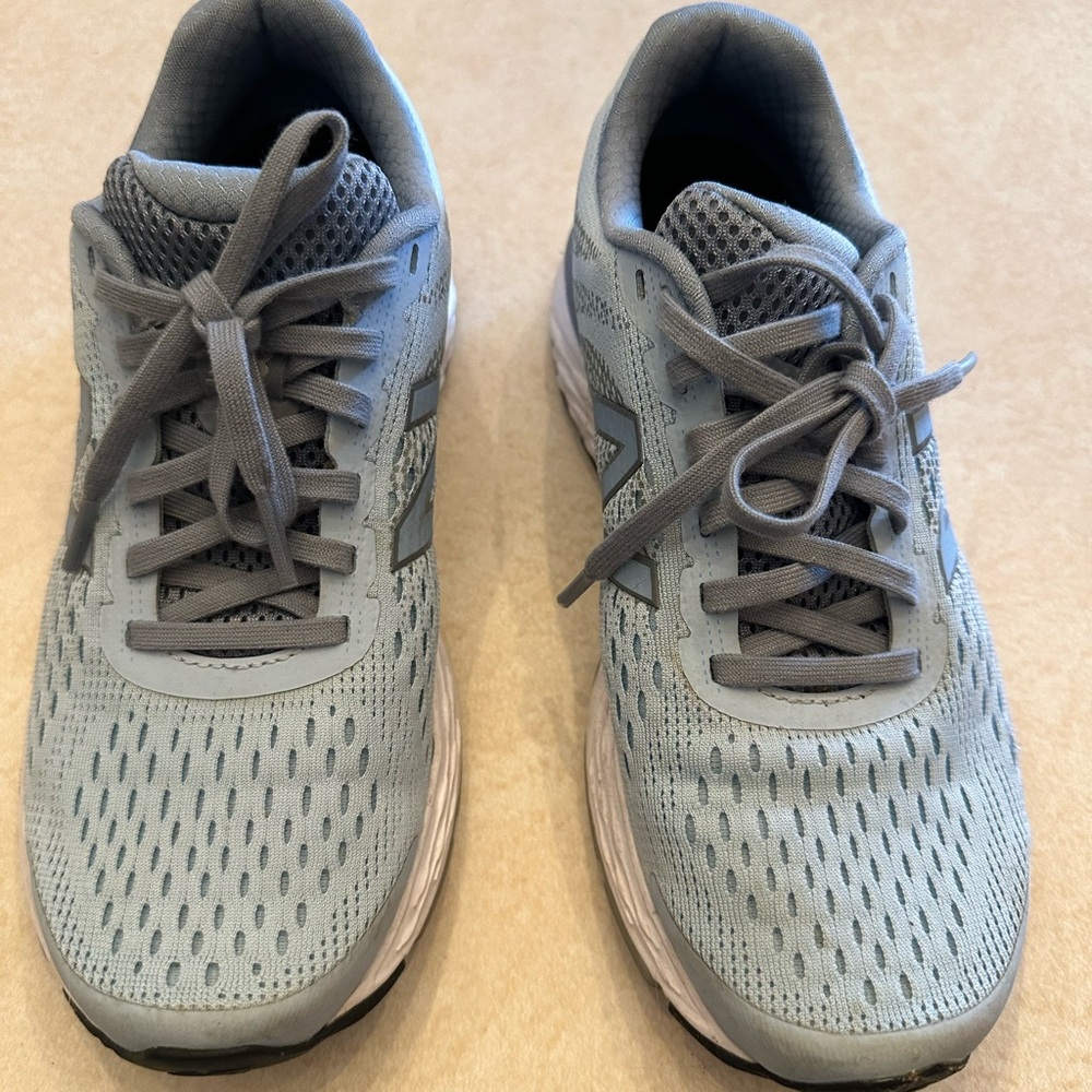 Women new balance 680 sneakers